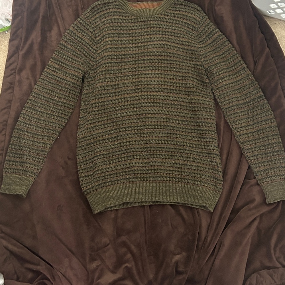 Men’s medium vintage sweater